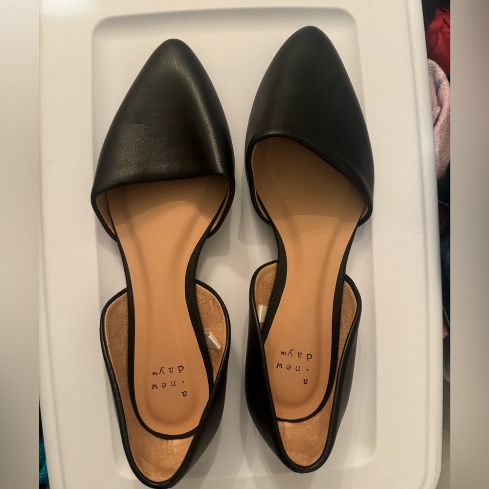 A new day flat shoes zize 7